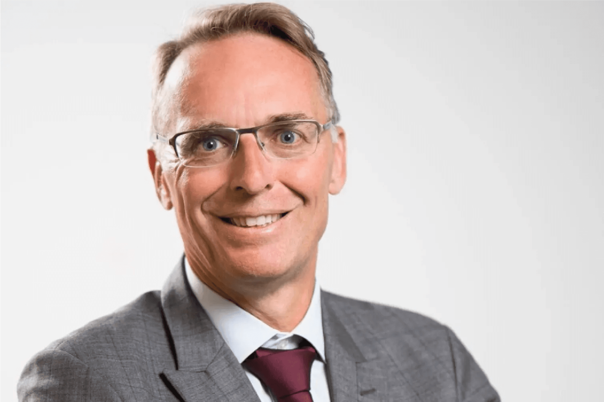 Portrait of Prof. Dr. Elmar Steurer